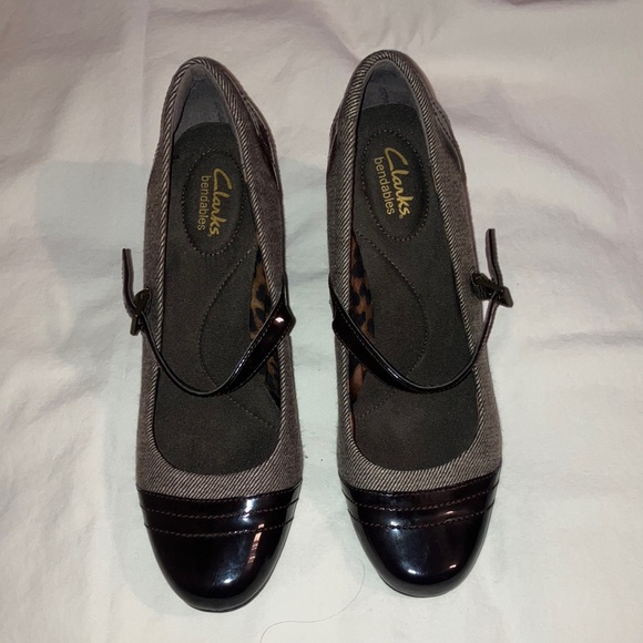 Clarks Patent Brown Tweed Comfort Heels with Retro Secretary Chic with Strap - Picture 5 of 6